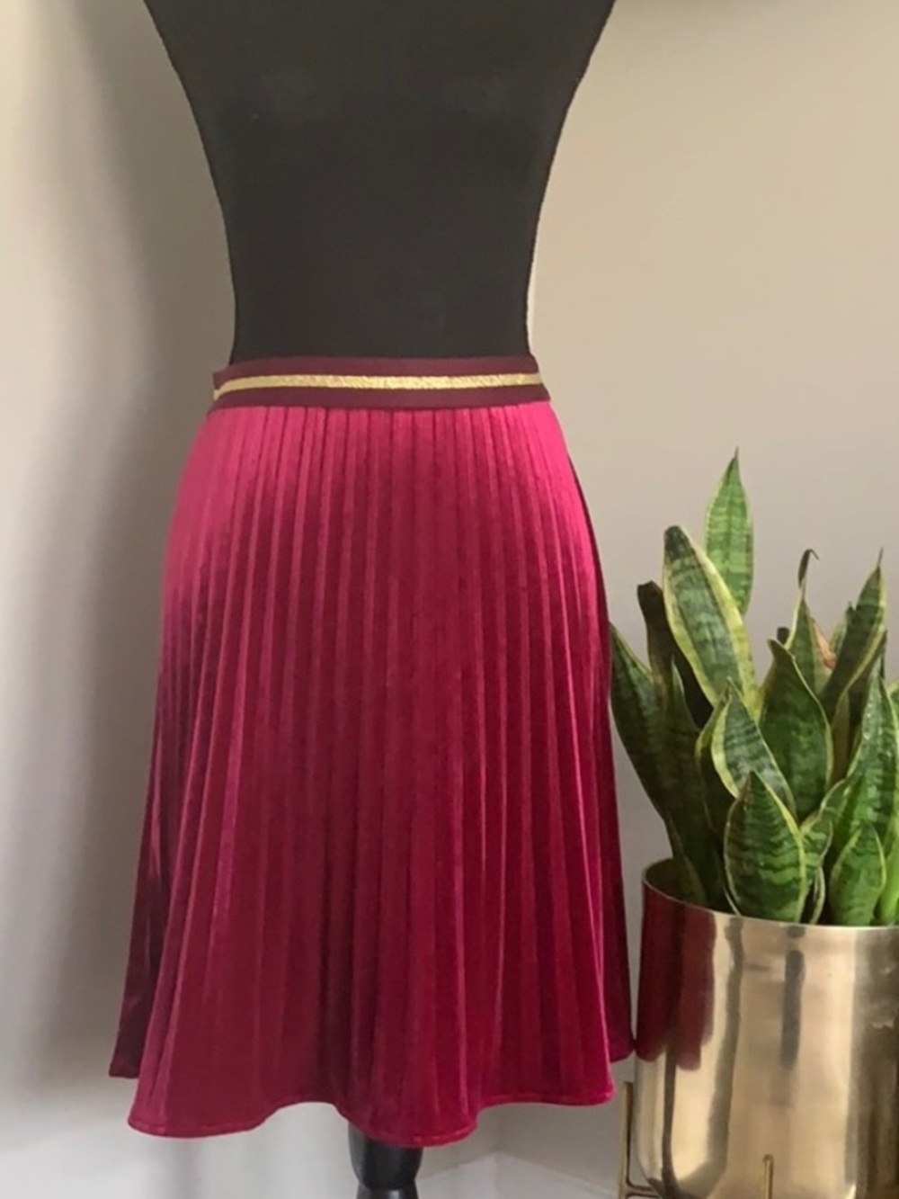 Anthropologie Fuchsia Velvet Pleated Skater Skirt with Gold-Trim Waistband